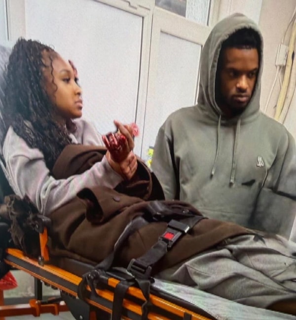 Hafif şekilde yaralandı.