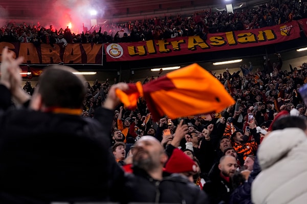 UEFA’dan Galatasaray’a Liverpool maçları öncesinde ceza geldi.