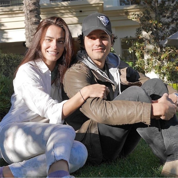 Ancak son olarak gazeteci Birsen Altuntaş’ın haberine göre Saadet Işıl Aksoy ile Pamir Kıraner’in 12 yıllık evliliğinin sona erdiği ortaya çıktı.