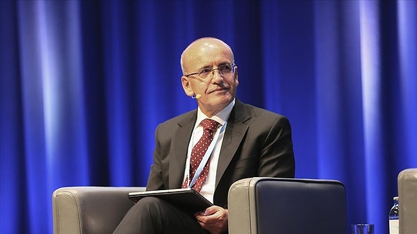 İran, ABD ve İsrail’in ülkesine yönelik saldırılarına Körfez ülkelerini vurarak cevap vermişti.