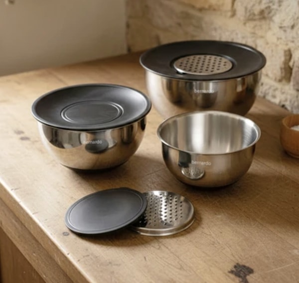 Mutfakta düzen ve şıklık bir arada: Bernardo Rendeli Karıştırma Seti!