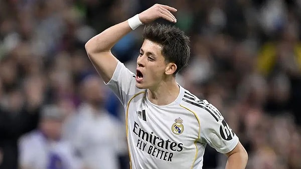 El Nacional, Real Madrid soyunma odasında yaşananları yazdı.