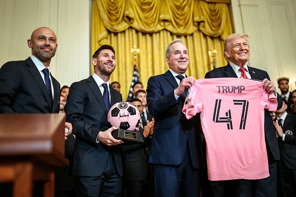 Trump, Beyaz Saray’da geçen yıl Amerikan futbol ligi MLS'te şampiyon olan Inter Miami takımını kabulünde İran gündemini değerlendirdi.
