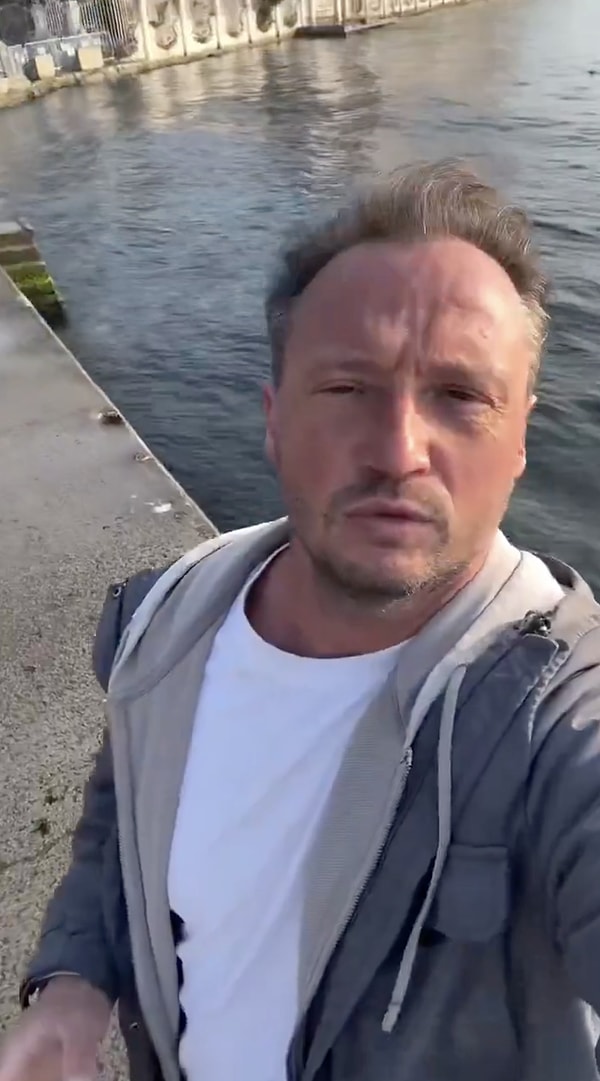 İçerik üreticisi Aydın Aydıner, Bebek’te yıllardır denize girmek için kullandıkları merdivenin belediye ekipleri tarafından kesilerek kaldırıldığını söyledi.