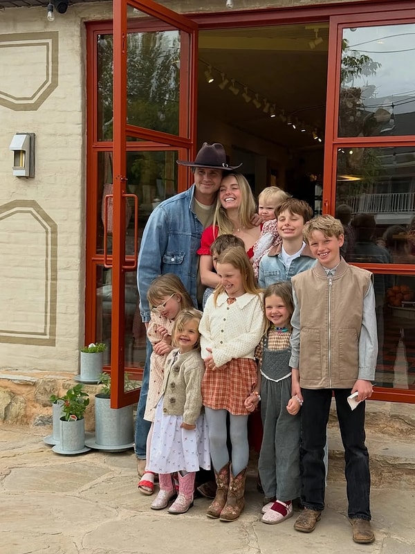 Sosyal medya fenomeni anne aynı zamanda güçlü bir marka kurdu