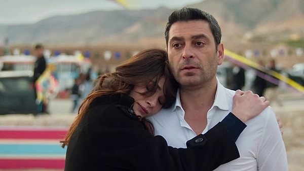 Reytingleri altüst eden aşiret dizisi Uzak Şehir 2 sezondur gündemden düşmüyor.