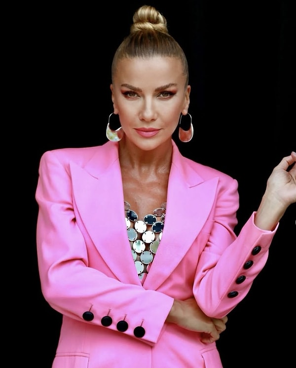Ivana Sert, a renowned figure in the world of fashion, has recently grabbed headlines due to her terrifying experiences and her posts from Dubai.