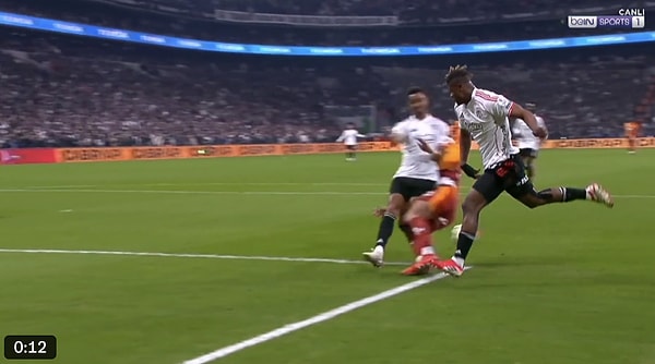 Galatasaray'dan da paylaşım geldi.