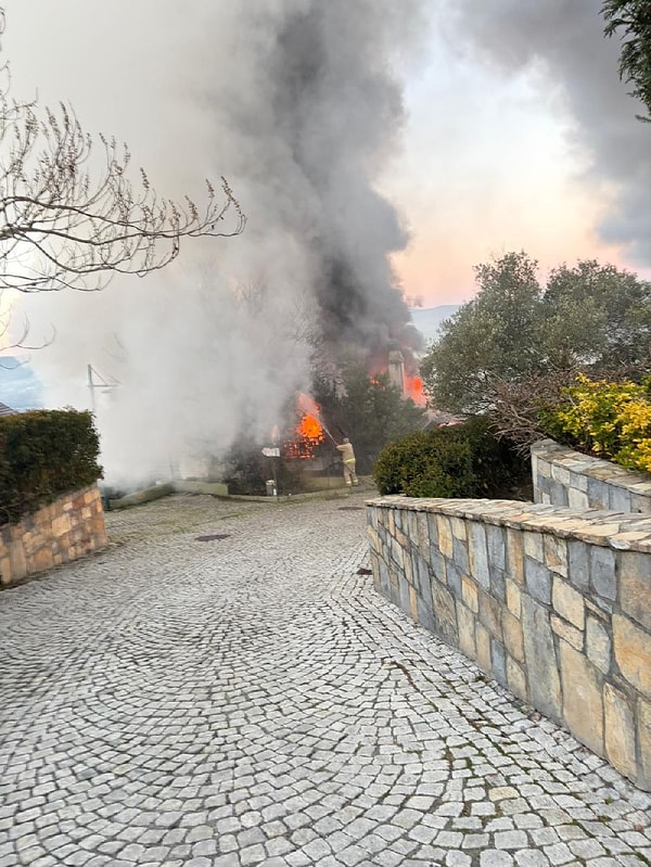 “Best Model Of Turkey 2017” birincisi olan Aslıhan Karalar daha sonra televizyon dünyasına adım atmıştı.