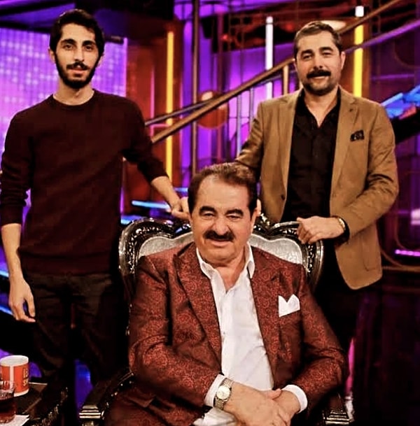 Tartışmalar sürerken, Ahmet Tatlıses’in oğlu Mert Tatlıses de konuya dahil olmuş ve dedesi hakkında oldukça ağır iddialarda bulunmuştu.