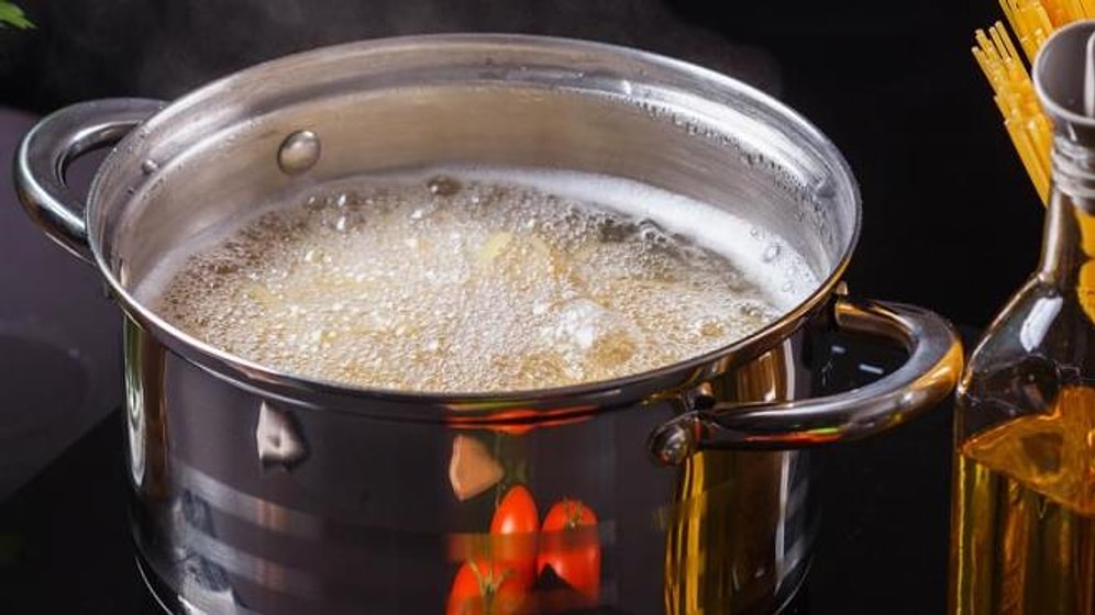 Why You Don't Need to Boil the Pasta Water in Advance, According to Famous Chefs