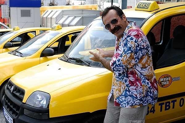 İçerik yayıncısı Sedat Tulumdaş, dizinin önceki sezonlarını kaleme alan 'gerçek' senaristi Resul Ertaş ile görüştüğünü açıkladı.