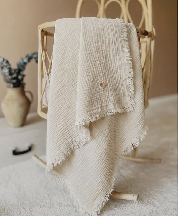 Miniklere bahar şıklığı: Cigit ürünlerinde %50 + 300 TL ek indirim!