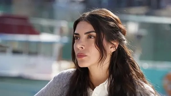 TRT 1'in rekortmen dizisi Taşacak Bu Deniz büyük bir hayran kitlesi elde etmiş durumda.