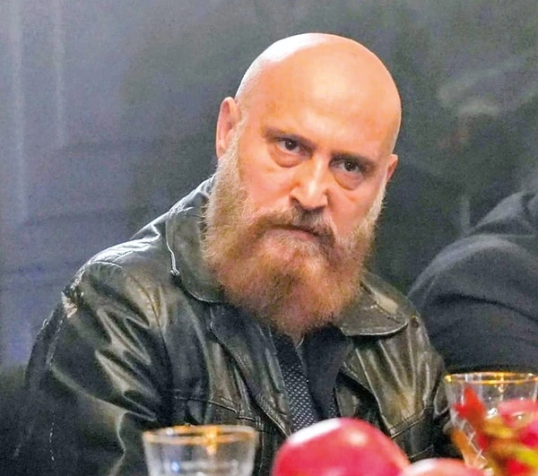 Muttalip Müjdeci projeye konuk oyuncu olarak geliyor.