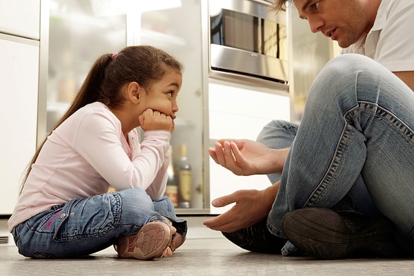 Uzmanlar kriz anlarını yönetmek için stratejik adımlar öneriyor.