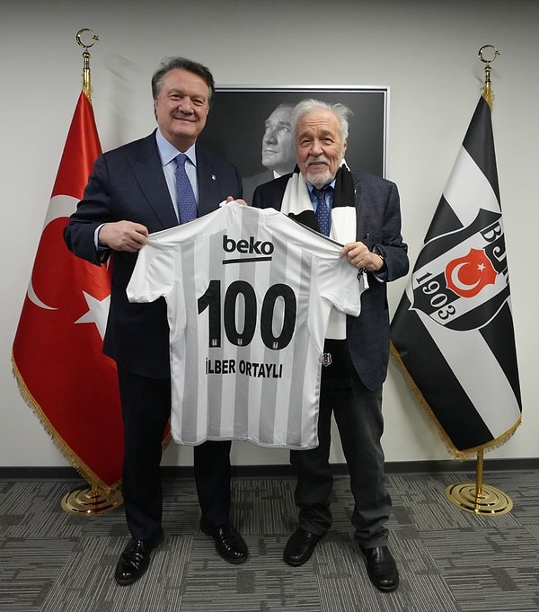 Hasan Arat'ın başkanlığı döneminde forma hediye edilen Ortaylı, Beşiktaş'a olan aşkını şu sözlerle dile getirmişti: