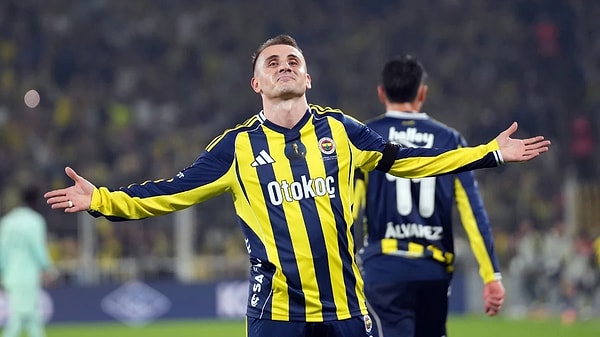 Kerem Aktürkoğlu sözleşmesi Fenerbahçe'yi zorlayabilir.