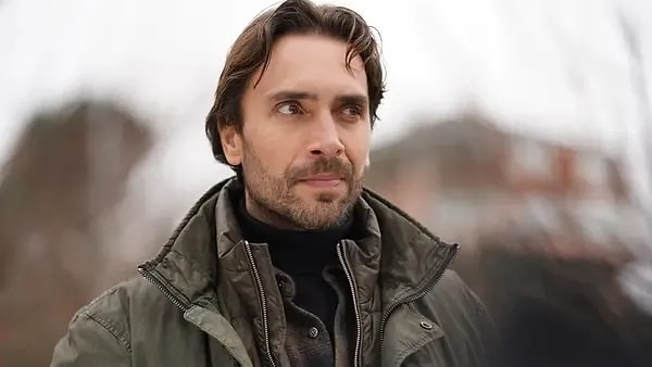 TRT 1'in reyting rekortmeni dizisi Taşacak Bu Deniz bayram haftasında yayınlanacak mı merak ediliyor.