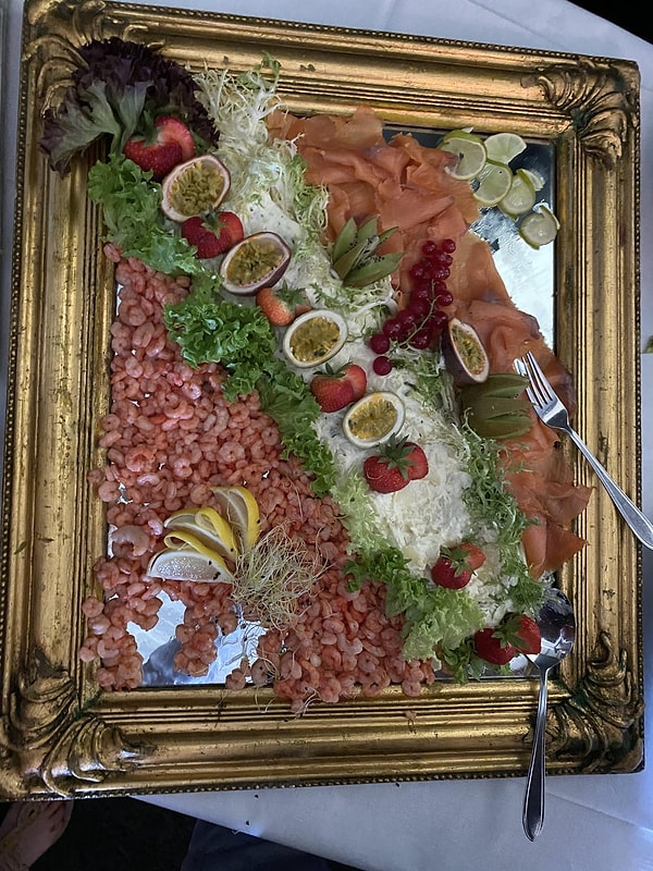 9. Antika sevenler burada mı?