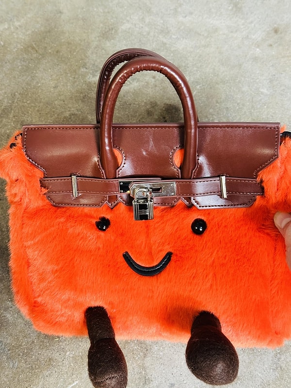 11. Moda dünyasına bir darbe daha!