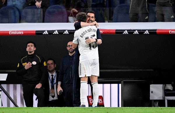 Tüm eleştirileri susturdu.