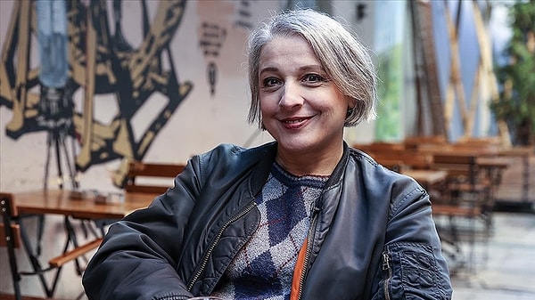 Son olarak kadroya Güner Özkul katıldı.