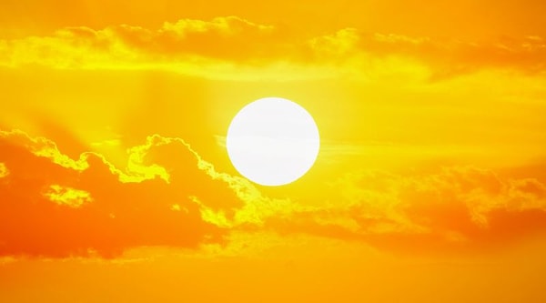 There are indeed certain colors you should absolutely steer clear of in the bedroom!