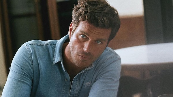 Ünlü oyuncu Kıvanç Tatlıtuğ, Aile dizisinin ardından Organize İşler Sazan Sarmalı'nda rol almıştı.