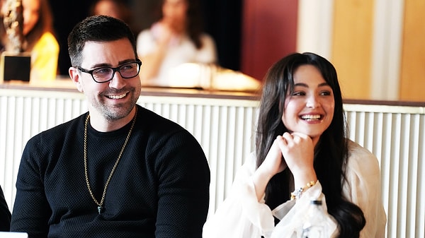 Çağlar Ertuğrul, uzun süredir gündemden düşmeyen yaş farkı tartışması hakkında konuştu.