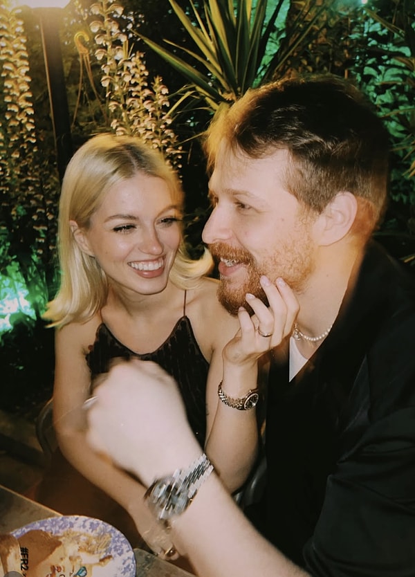 Son dönemde “Taşacak Bu Deniz” dizisindeki performansıyla dikkat çeken Burak Yörük, bu kez özel hayatıyla gündeme geldi.