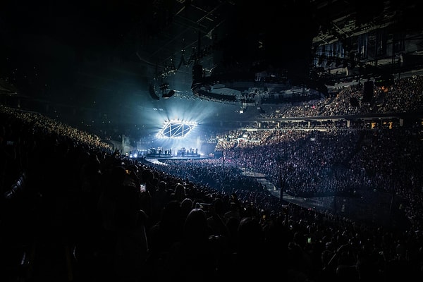 İstanbul'da Bu Hafta Sonu Hangi Pop Konserine Gidilir?