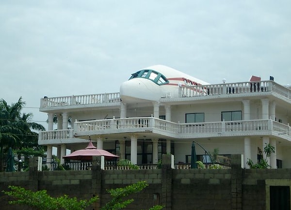 14. Abuja Uçak Evi – Abuja, Nijerya