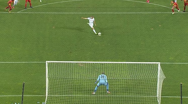 Bir penaltı için 3 saatlik yol yaptılar.