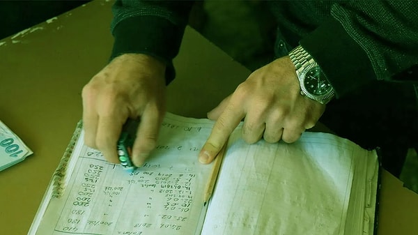 Sadece bir bakkalda 151 bin liralık borç ödenmiş.