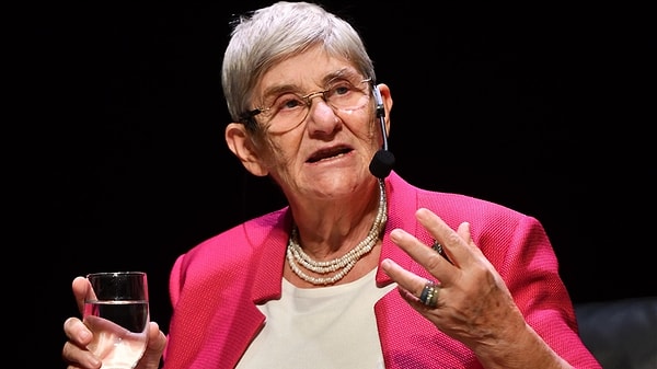 Canan Karatay characterized sugar as the 'sweetest poison'.