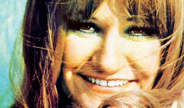 Fizik mühendisliği diplomalı bir sanatçı!