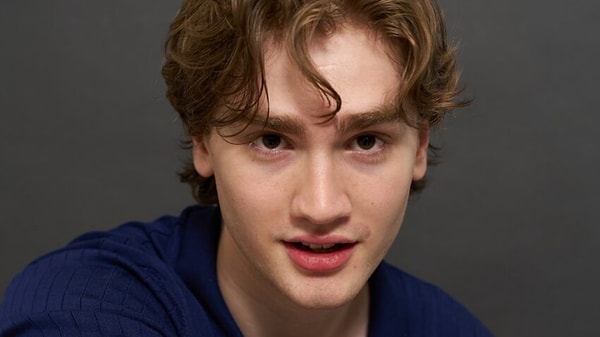 Kanal D'nin yaz dizisi "Daha 17" kadrosuna sürpriz genç oyuncu geliyor.