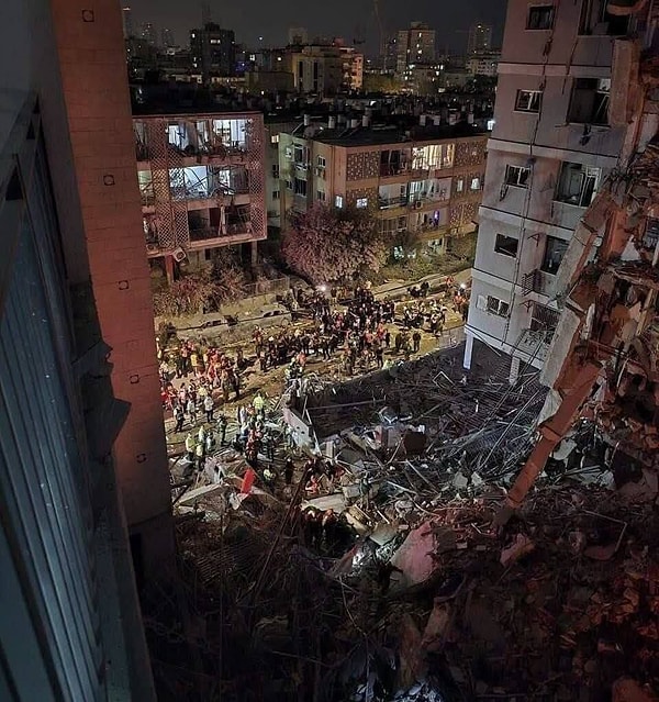 İran Devrim Muhafızları Ordusu'nun açıklamasına göre, saldırıların ilk saatlerinde 200'den fazla ölü ve yaralı oldu.