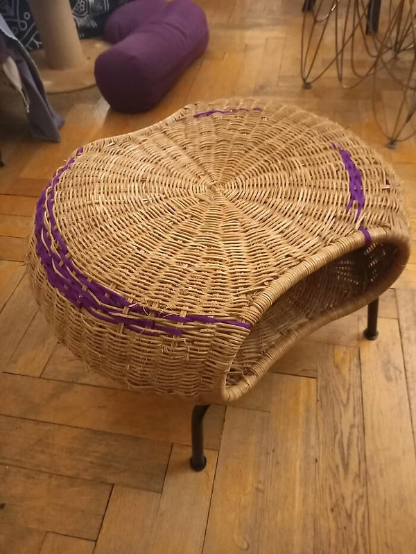 Son olarak: Kedinin tırmaladığı sehpayı onarıp daha estetik hale getirdi! 👇🏻