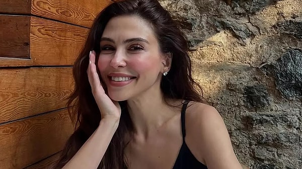 Şimdiyse Kıskanmak dizisinde rol alan Dilara Aksüyek’in projeye katıldığı öğrenildi.