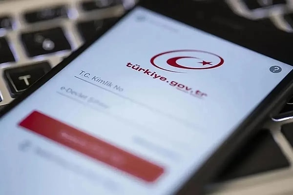 e-Devlet Çöktü mü, Neden Açılmıyor?