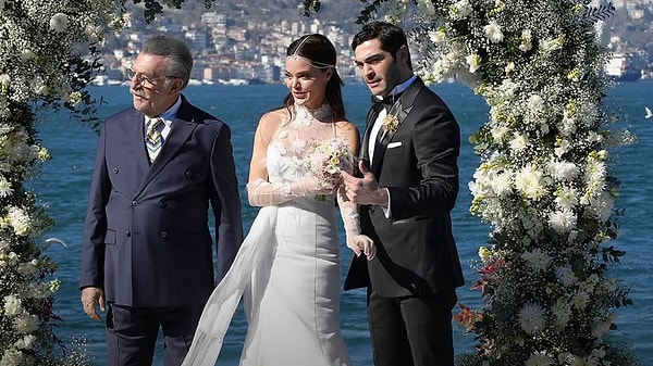 Final yapan Sahtekarlar dizisi finalinin ardından da gündem olmaya devam etmişti.