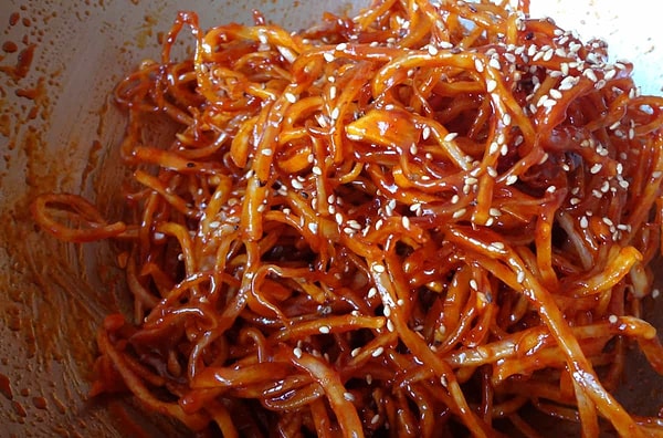 9. Ojingeochae muchim