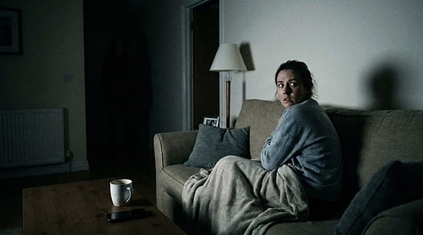 Bilim dünyasında bu durumun bir adı var: “Hissedilen Varlık” fenomeni.