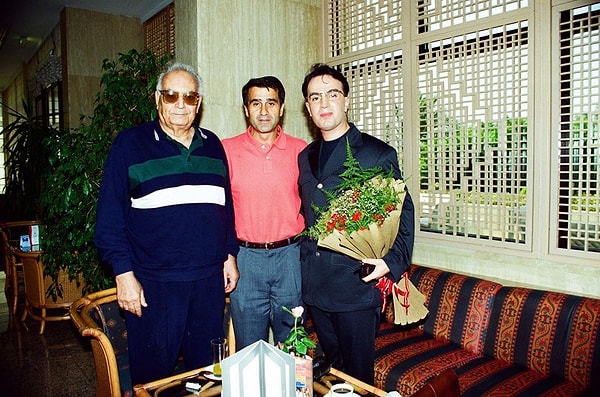 Türk edebiyatının dev çınarı Yaşar Kemal, efsanevi teknik direktör Şenol Güneş ve şarkıcı Yılmaz Morgül.