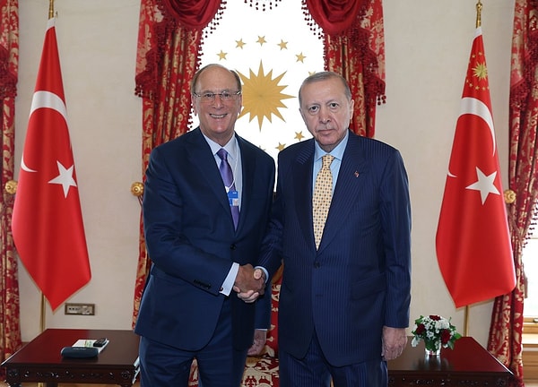 Larry Fink’in Türkiye’ye gelmesi ne ifade ediyor?