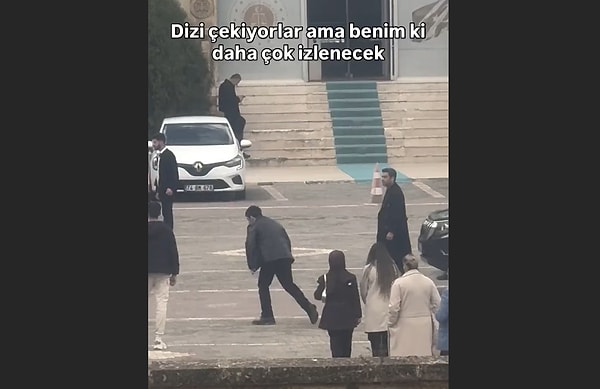 Uzak Şehir dizisi, büyüleyici taş mimarisi ve tarihi dokusuyla bilinen Mardin'de çekiliyor.