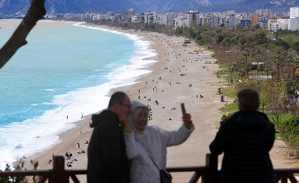 Antalya'da iki mevsim bir arada.