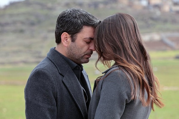 Haftalık reytinglerde en çok izlenen diziler açıklandı.